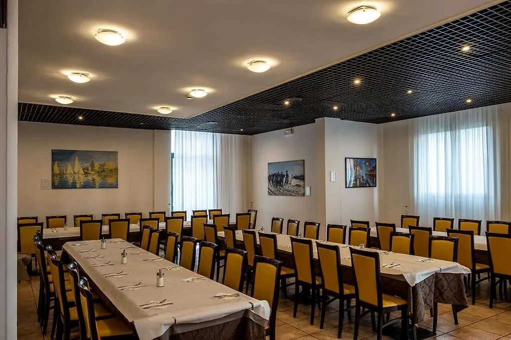 Meditur Hotel Pisa - Vecchiano