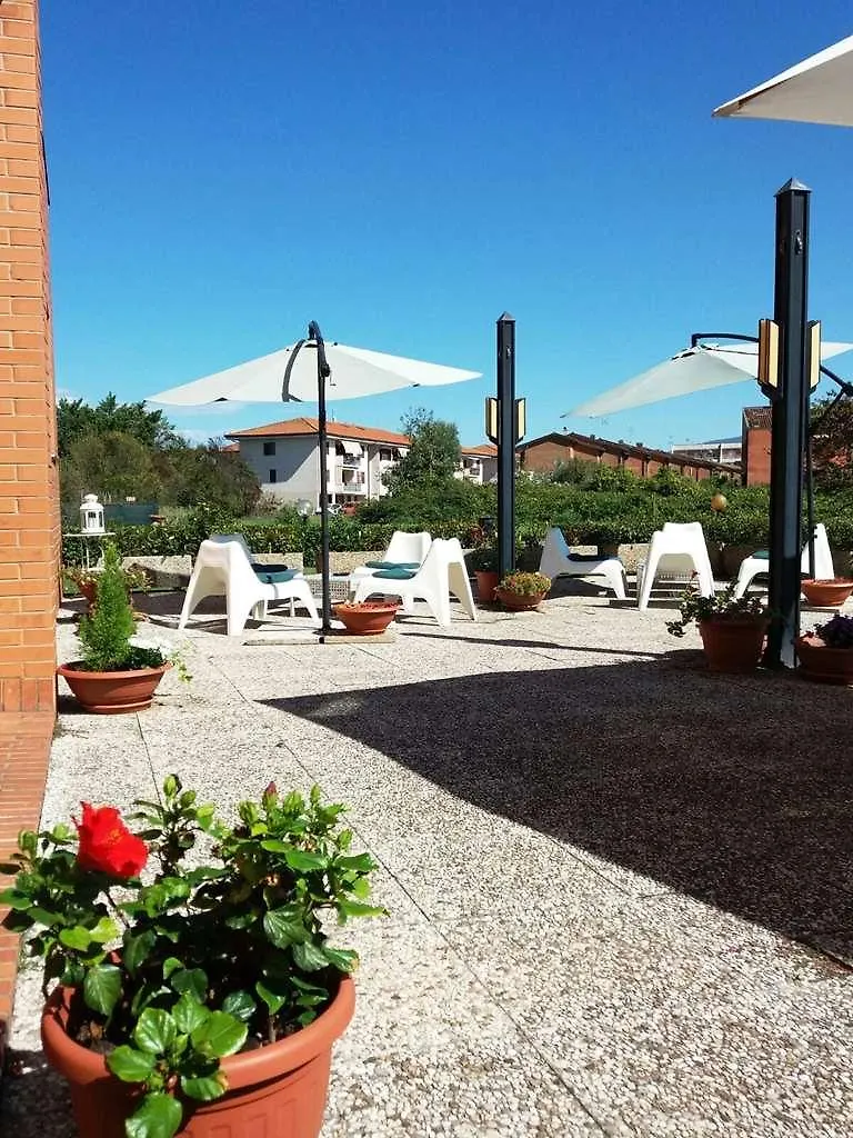 Meditur Hotel Pisa - Vecchiano 0*,  Italy